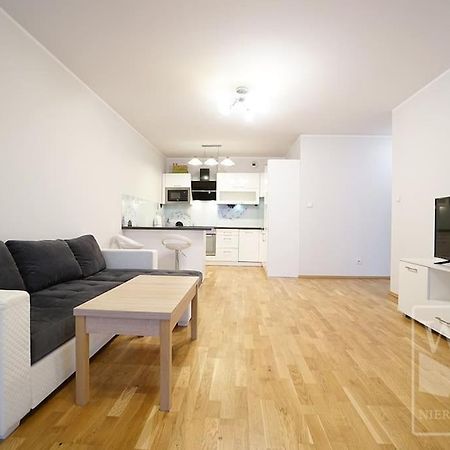 Modern Apartment-City Center-New Building-Garage Breslavia Exterior foto