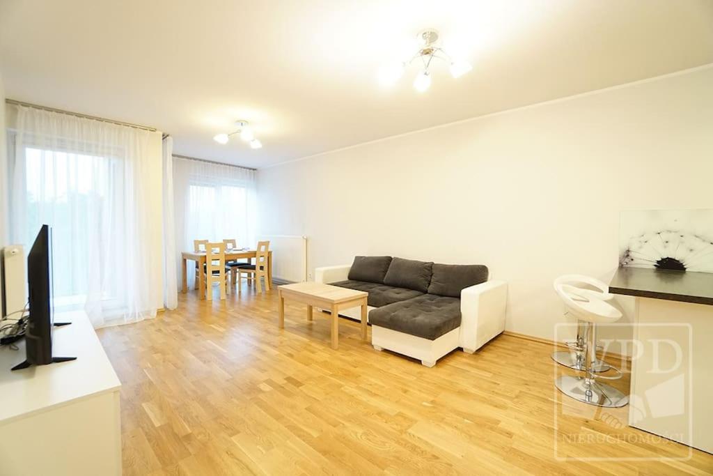 Modern Apartment-City Center-New Building-Garage Breslavia Exterior foto